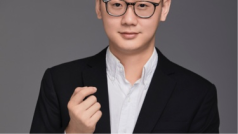 直播,今天大家来吐槽一下自己爸爸妈妈的星座,尽量以幽默为主,不要伤了和气