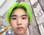 小鲜肉扎心了-红豆Live直播