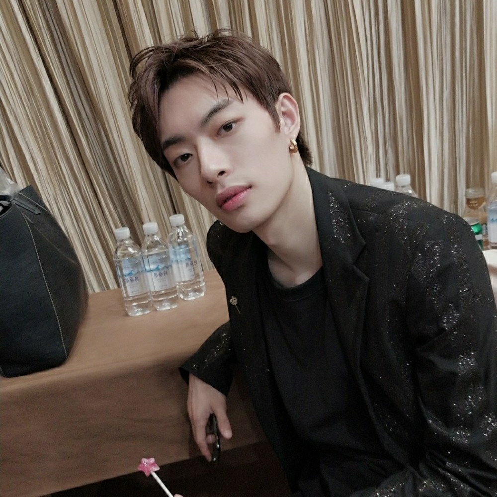 辩论队不是你们谈情说爱的地方-有读小说-Kila